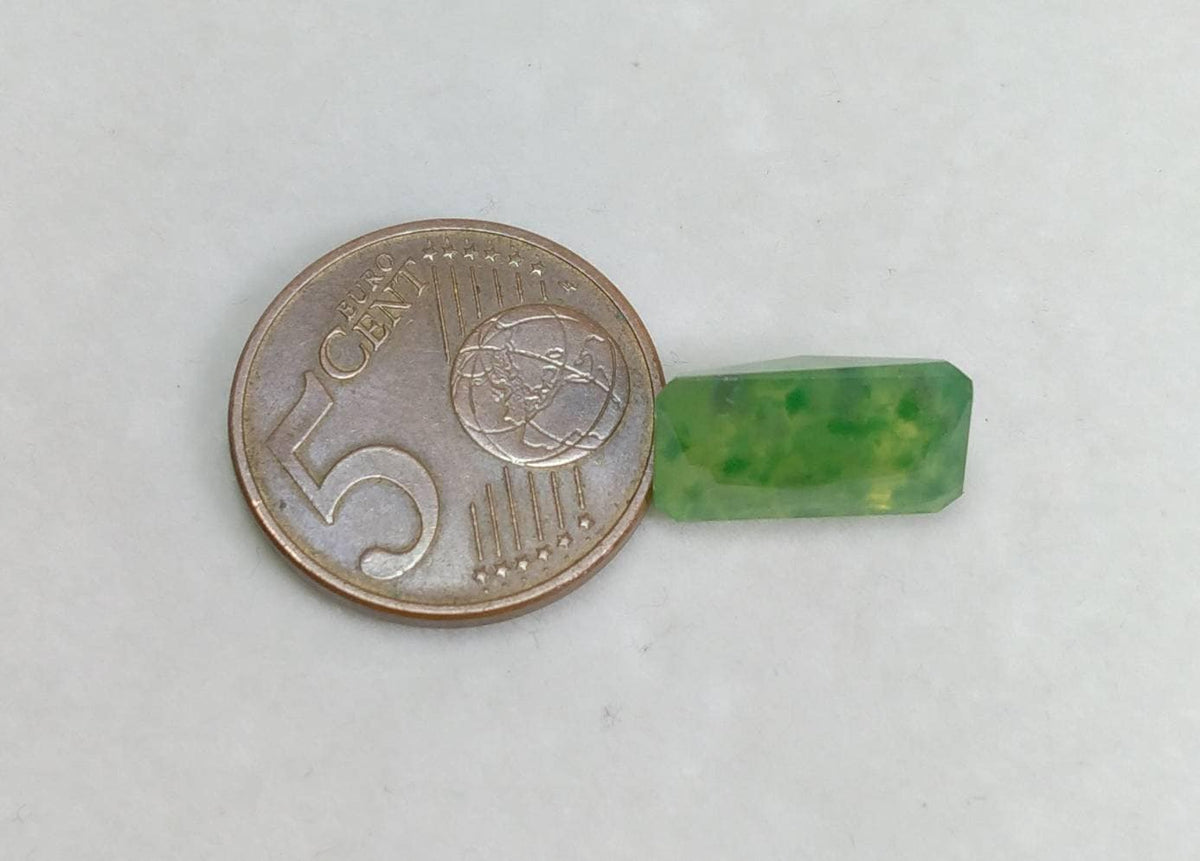 8.5 Carat Green Hydrogrossular Garnet Gem, Radiant Cut