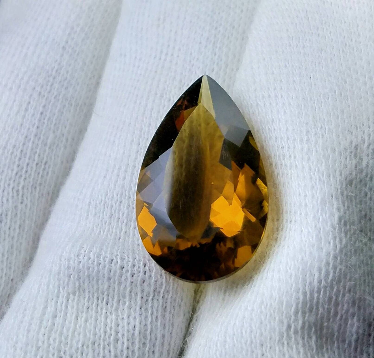 Natural good quality pear shape citrine gem