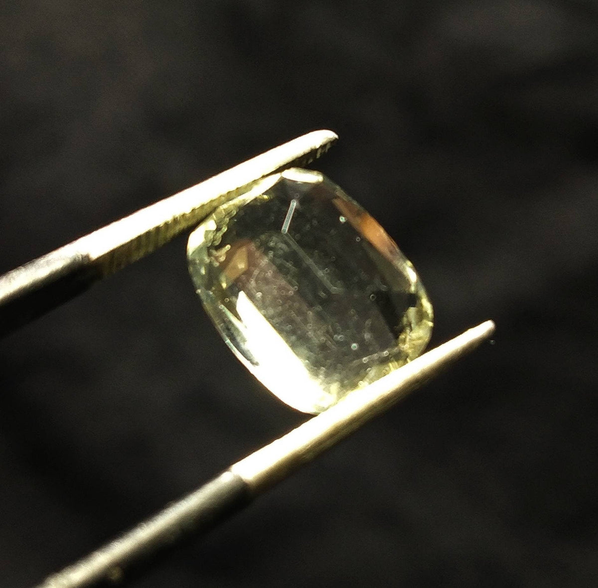 Natural rare fine quality light yellow 4.5 carats gemmy Orthoclase var. feldspar faceted gem