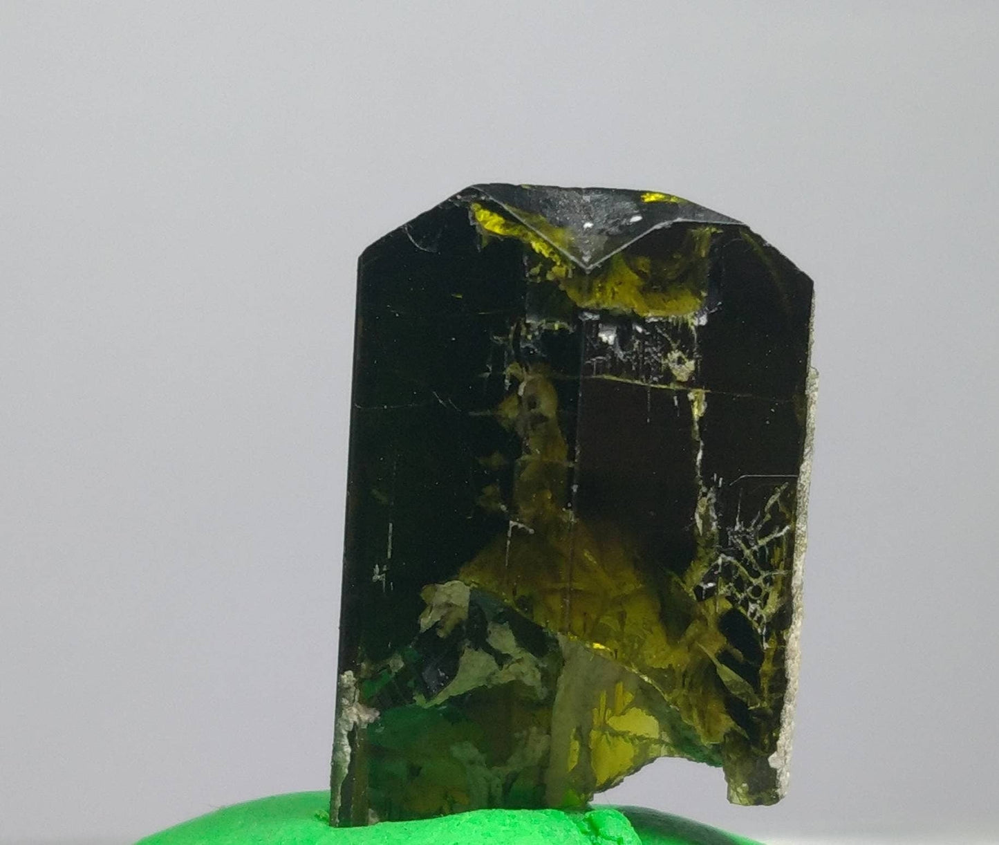 ARSAA GEMS AND MINERALSNatural clear aesthetic 4.9 gram Beautiful perfectly terminated etched pleochroic epidote crystal - Premium  from ARSAA GEMS AND MINERALS - Just $25.00! Shop now at ARSAA GEMS AND MINERALS