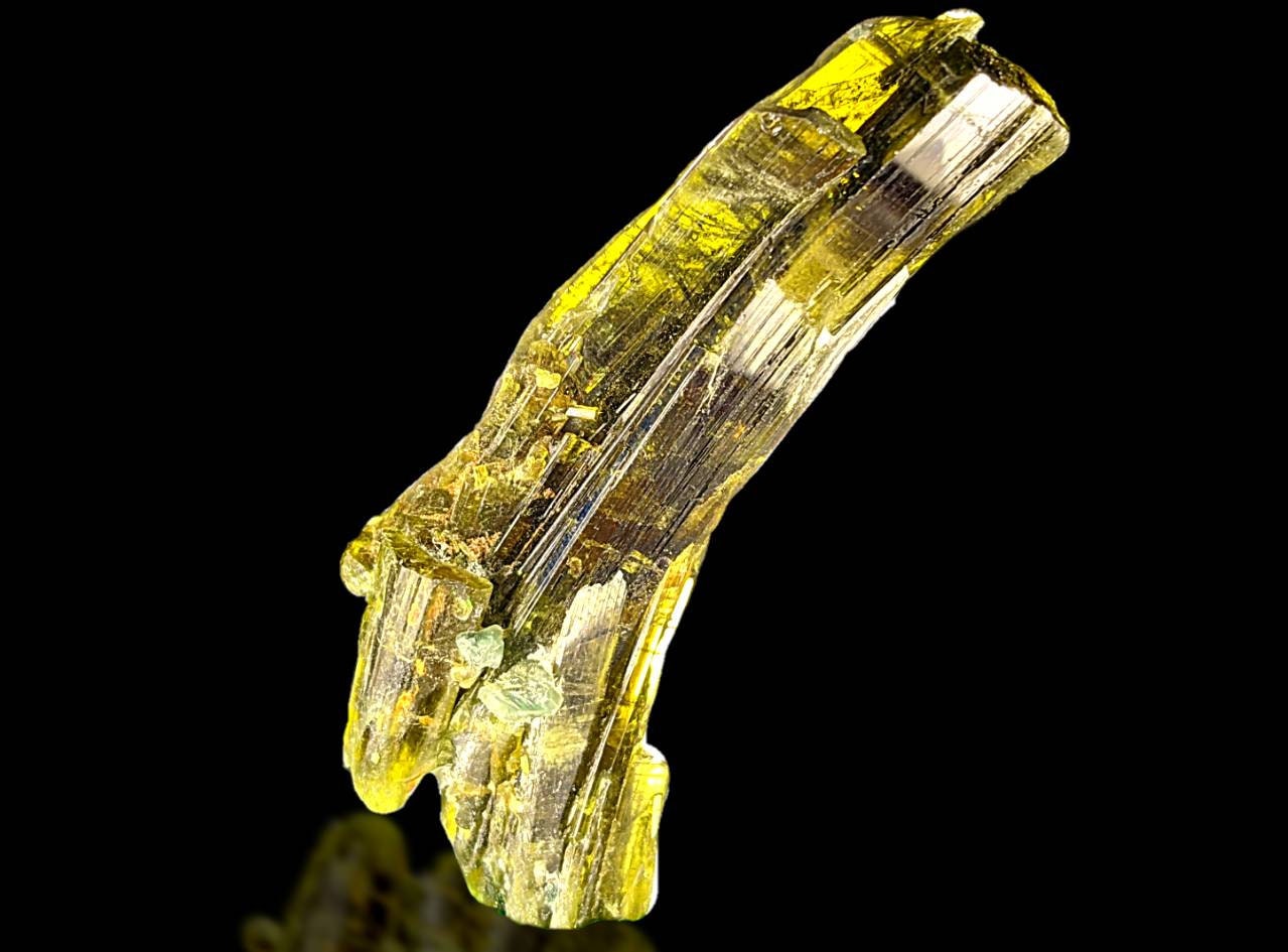 ARSAA GEMS AND MINERALSNatural clear aesthetic 23 gram Beautiful translucent pleochroic bended epidote crystal from KP Pakistan - Premium from ARSAA GEMS AND MINERALS - Just $35.00! Shop now at ARSAA GEMS AND MINERALS