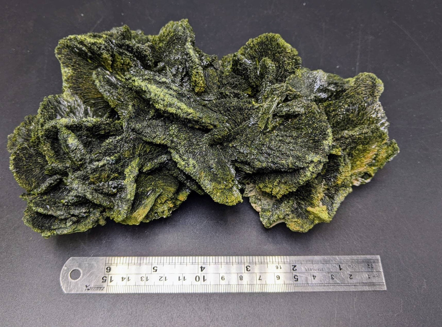 ARSAA GEMS AND MINERALSLarge cabinet massive size cluster of green spray epidote from Baluchistan Pakistan, 1831 grams - Premium from ARSAA GEMS AND MINERALS - Just $350.00! Shop now at ARSAA GEMS AND MINERALS