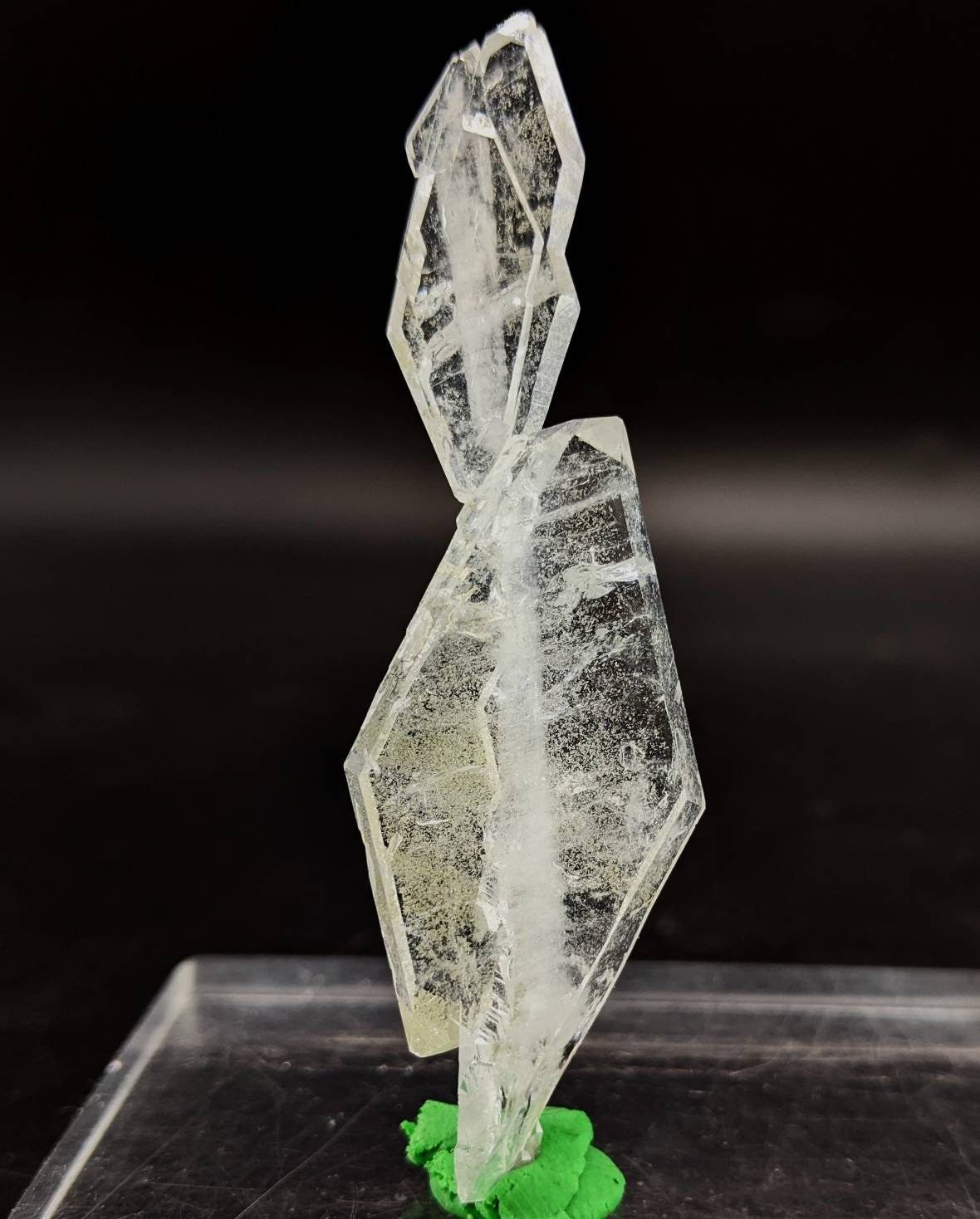 ARSAA GEMS AND MINERALSAesthetic crystal of Faden quartz with another quartz grown on top from Baluchistan Pakistan, 10 grams - Premium  from ARSAA GEMS AND MINERALS - Just $45.00! Shop now at ARSAA GEMS AND MINERALS