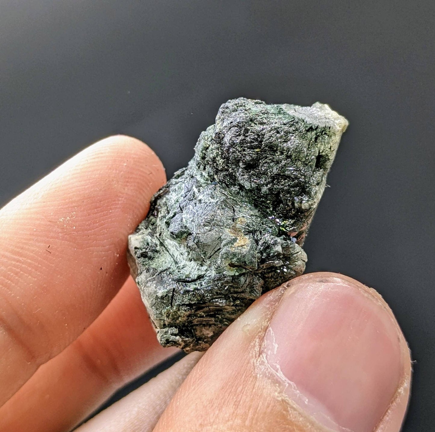 ARSAA GEMS AND MINERALSApatite crystal with green basolite inclusion from KP Pakistan, 20 grams - Premium from ARSAA GEMS AND MINERALS - Just $35.00! Shop now at ARSAA GEMS AND MINERALS
