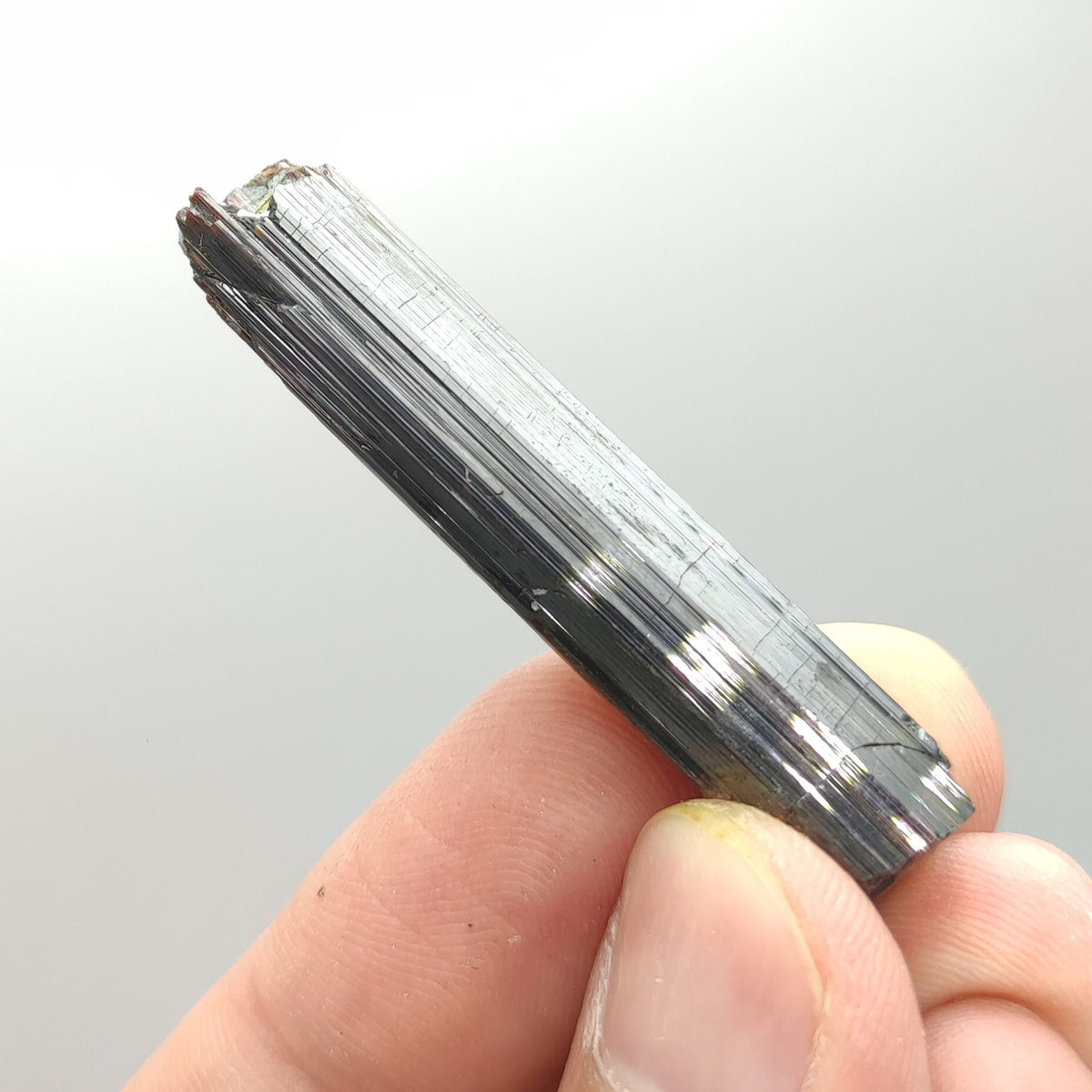 Single Rutile Crystal |Loose Rutile Crystal | Rutile var TiO2 Crystal | Red Rutile |Long prismatic Rutile Crystal from Pakistan| 14.2 grams