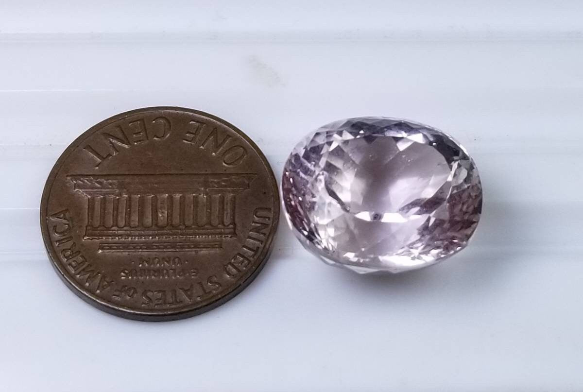 Natural good quality ring size faceted kunzite loose gem