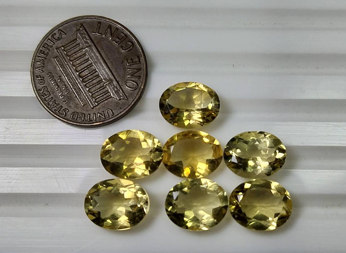 Natural good quality small sized calibrated faceted citrine loos gems