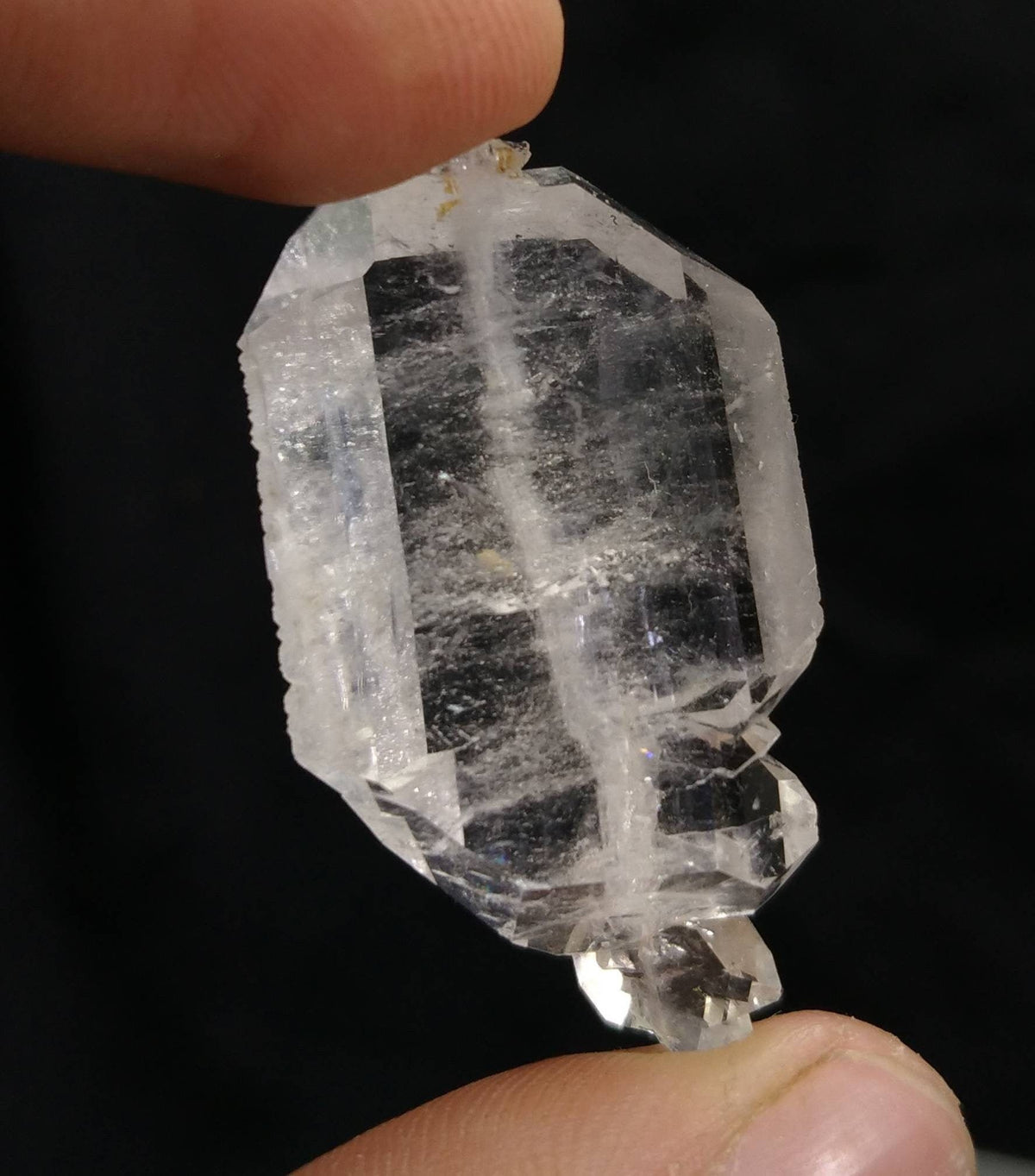 Clear Faden Quartz Crystal, Balochistan Pakistan (9.9 grams)