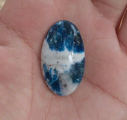 32 Carat Oval Afghan Hauyne Lazurite Cabochon, UV Reactive