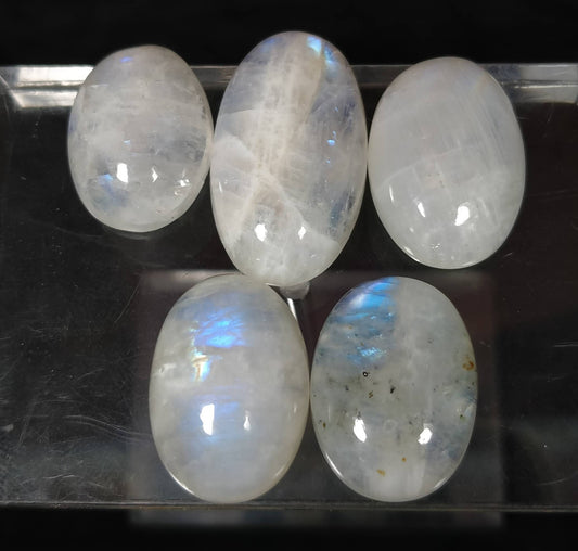 Natural good quality ring sizes moon Stone cabochons
