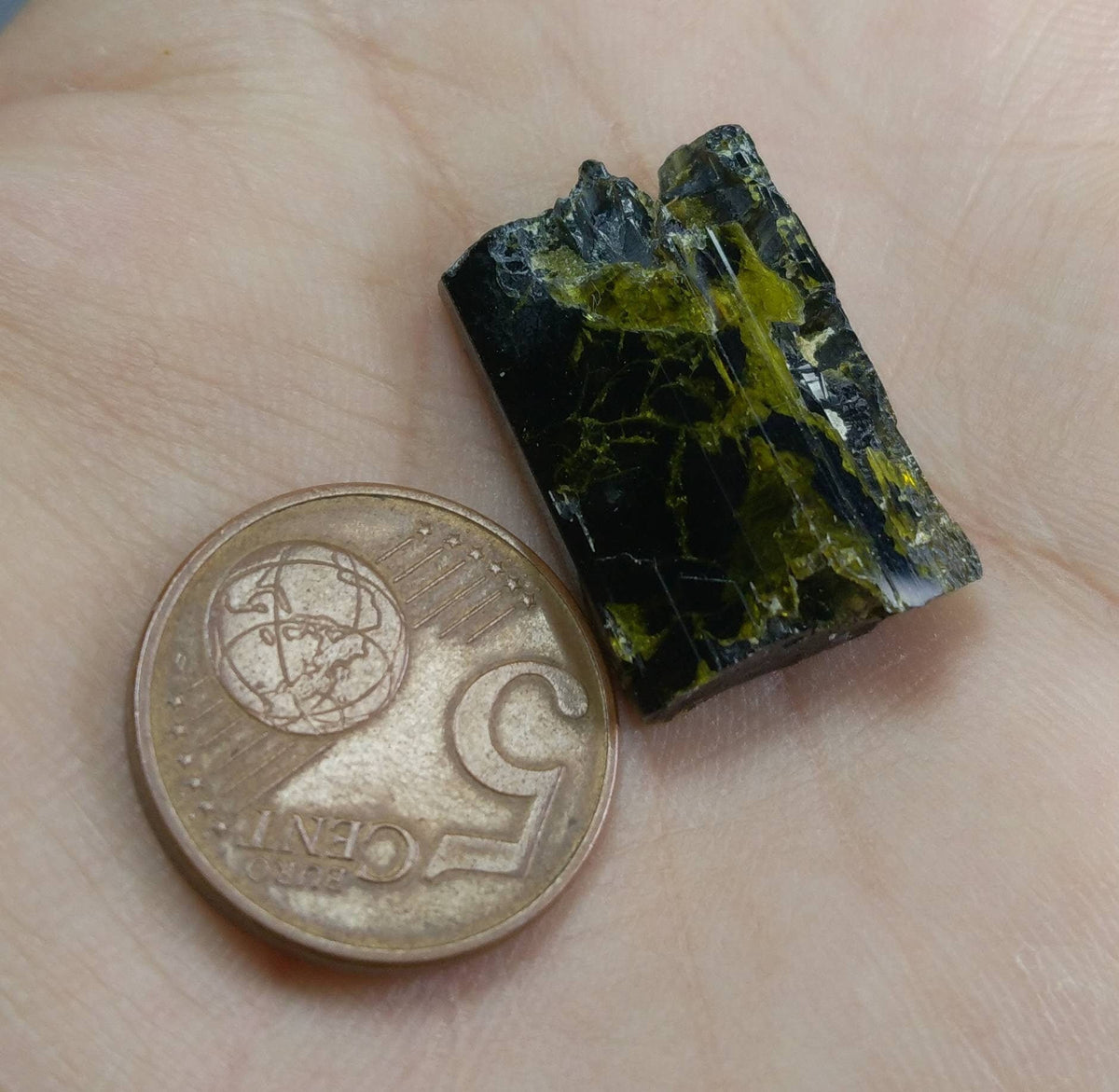 Etched Pleochroic Epidote Crystal, Gandao Hill, Pakistan (7 gram)
