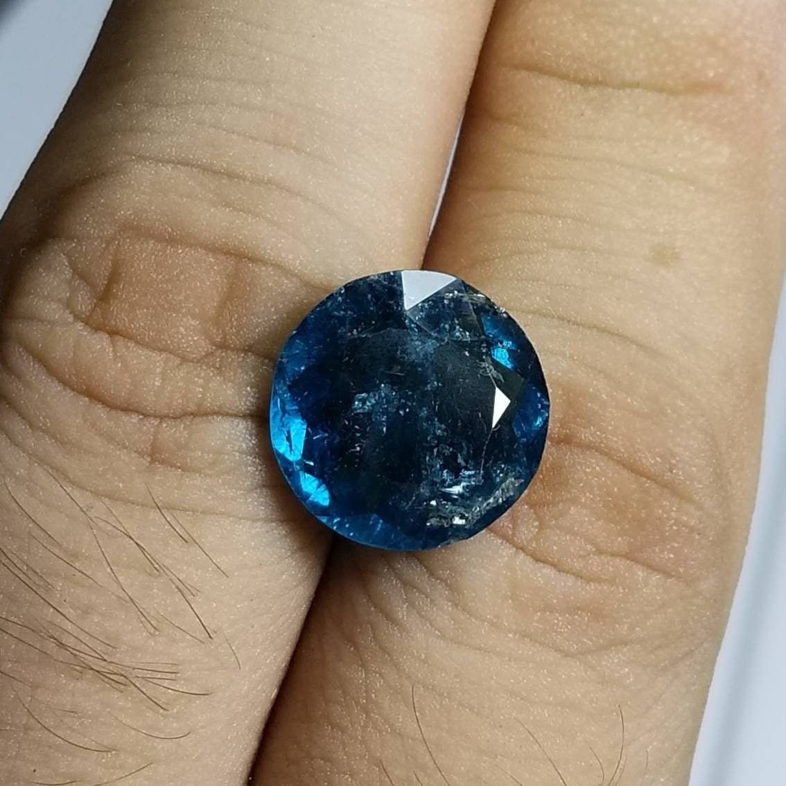 Natural ring size blue tourmaline facted gems