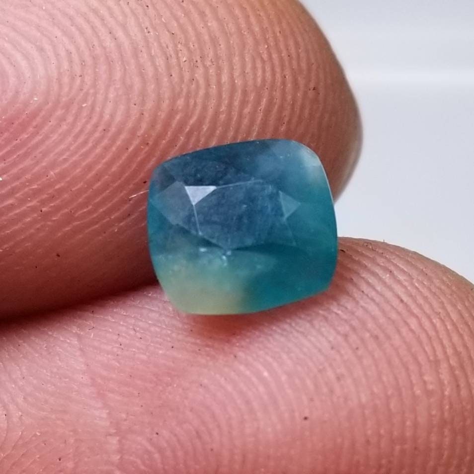 Natural good quality 3 small sized faceted grendedirite gems