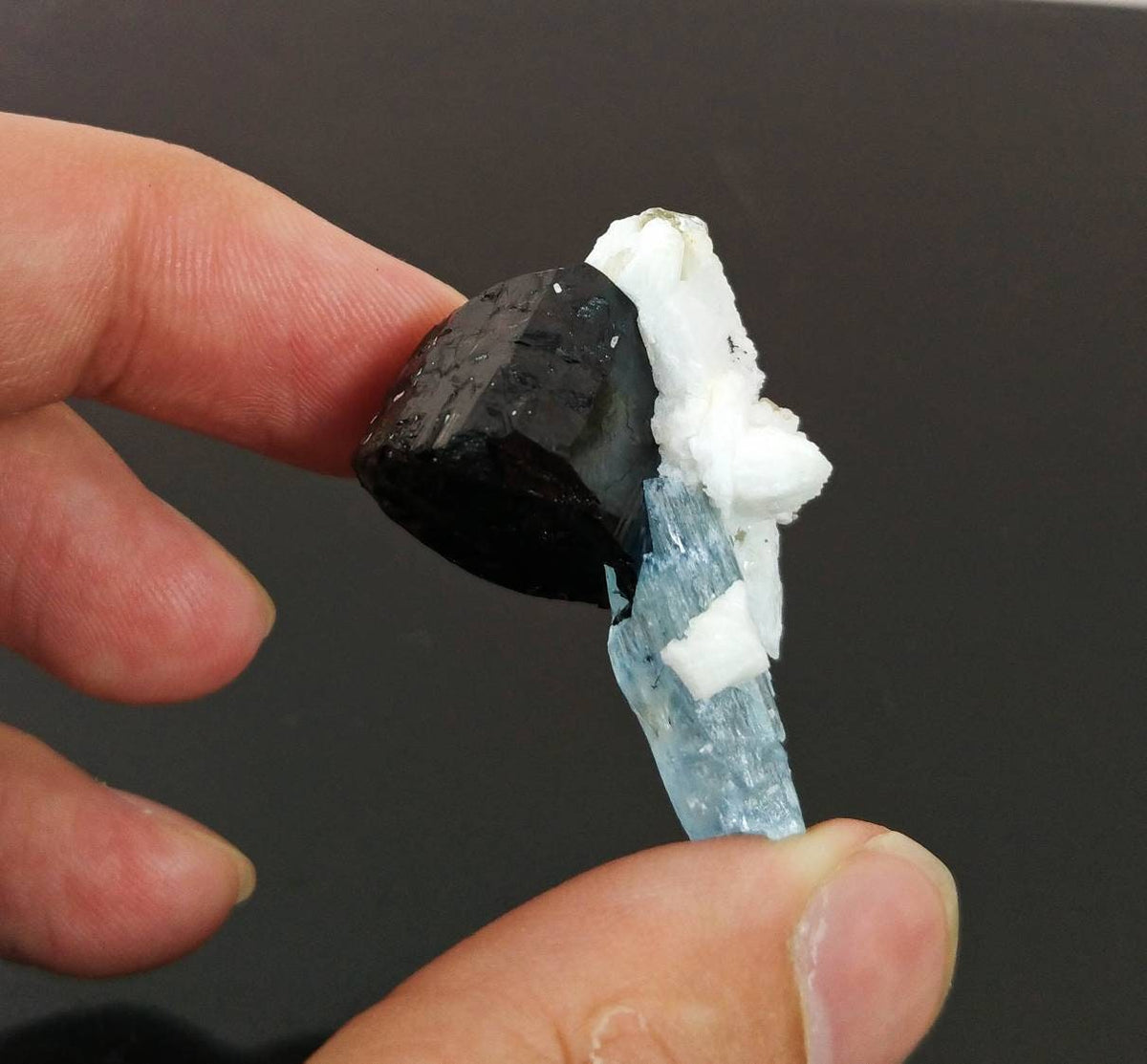 Aquamarine Crystal with Albite and Black Tourmaline, Pakistan