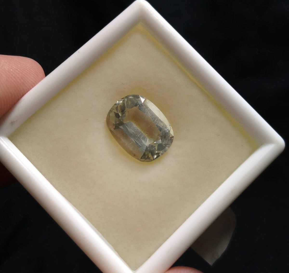 Natural rare fine quality light yellow 6 carats gemmy Orthoclase var. feldspar faceted gem