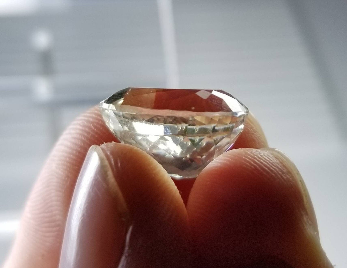 Natural good quality ring size faceted pear shape kunzite gem