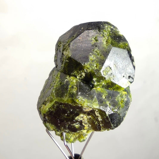 Natural small size single rich green color demontiod garnet crystal, 14 grams