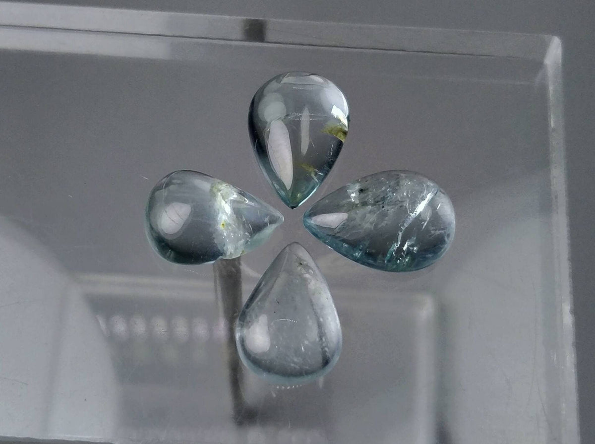 Natural good quality ring sizes pear shape aquamarine cabochons