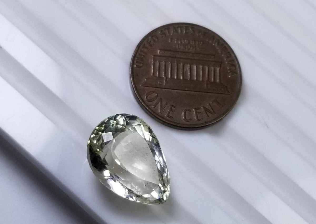 Natural good quality ring size faceted pear shape kunzite gem