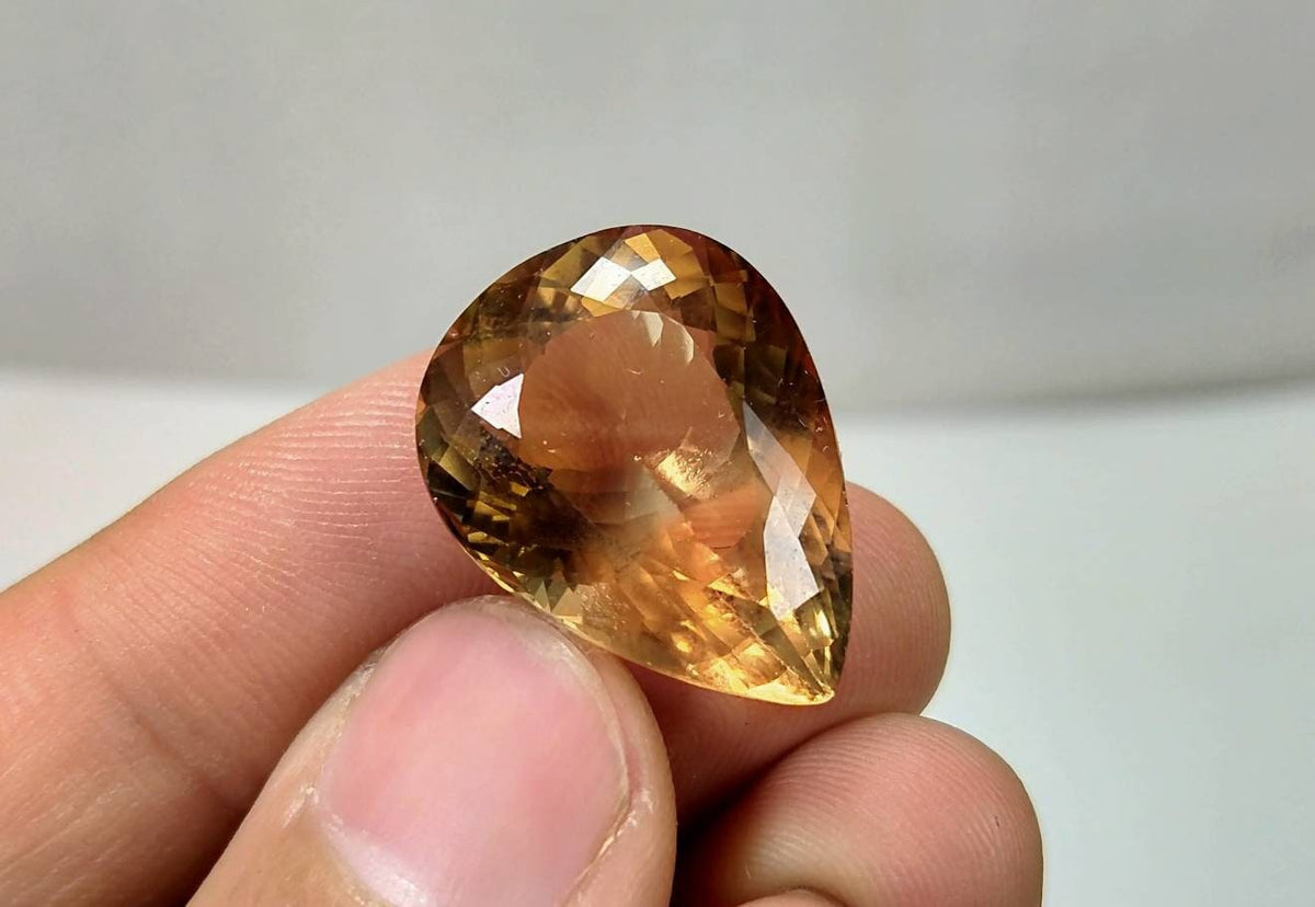 32 Carat Pear Shape Faceted Topaz Gemstone