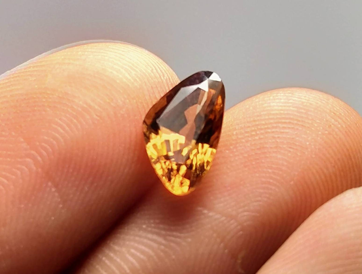 Natural good quality faceted zircon gems lot