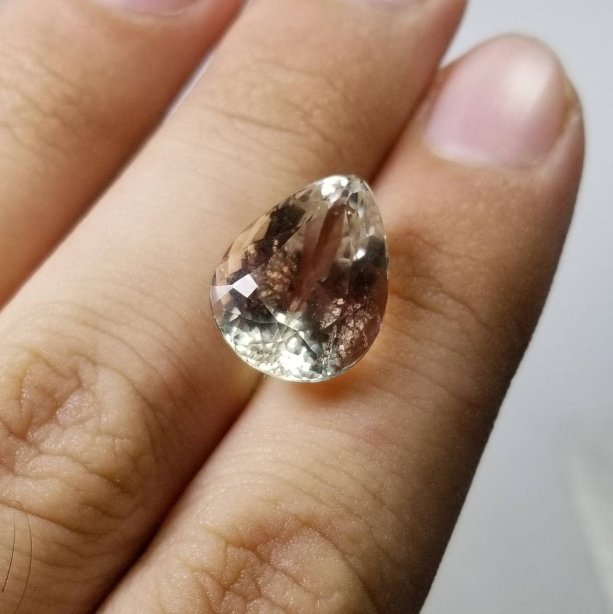 Natural good quality ring size faceted pear shape kunzite gem