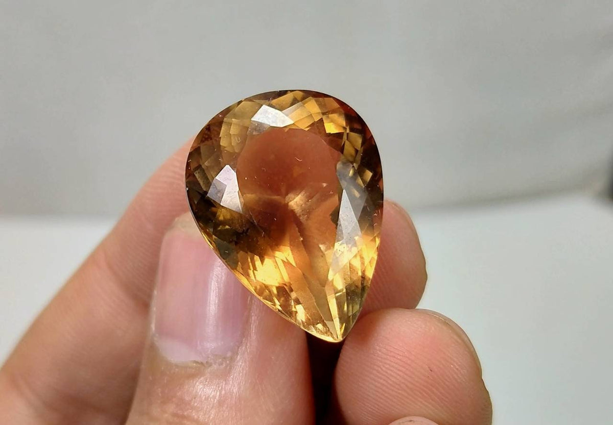 32 Carat Pear Shape Faceted Topaz Gemstone