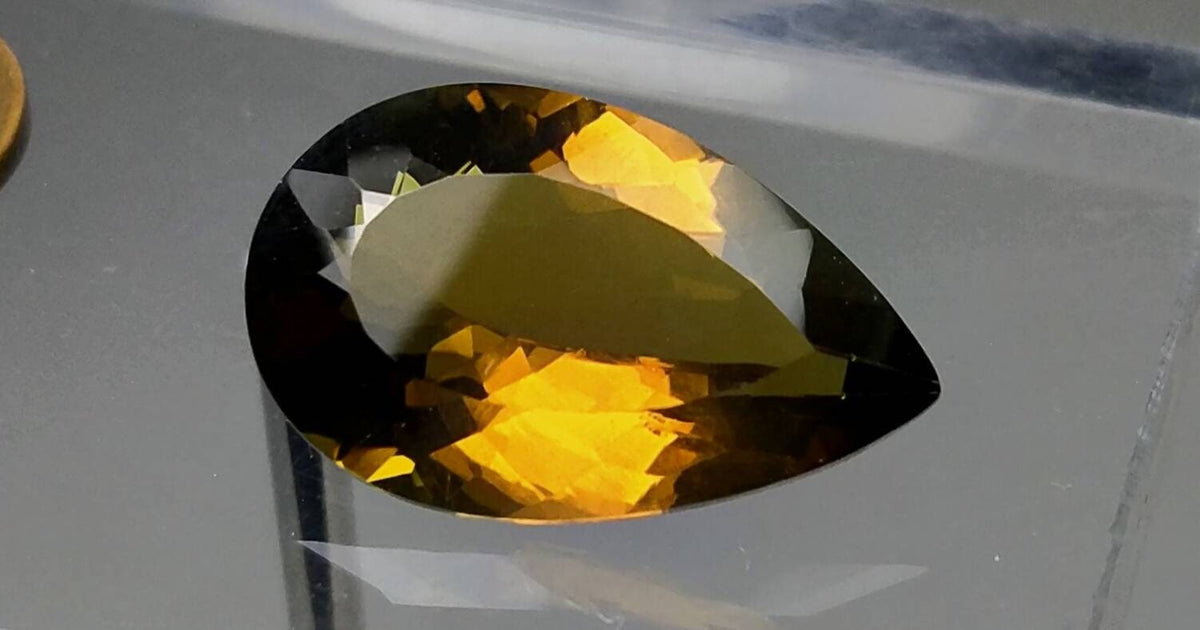 Natural good quality pear shape citrine gem