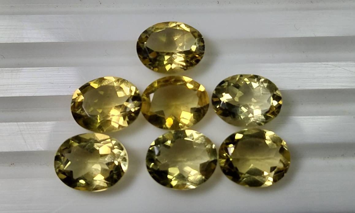 Natural good quality small sized calibrated faceted citrine loos gems