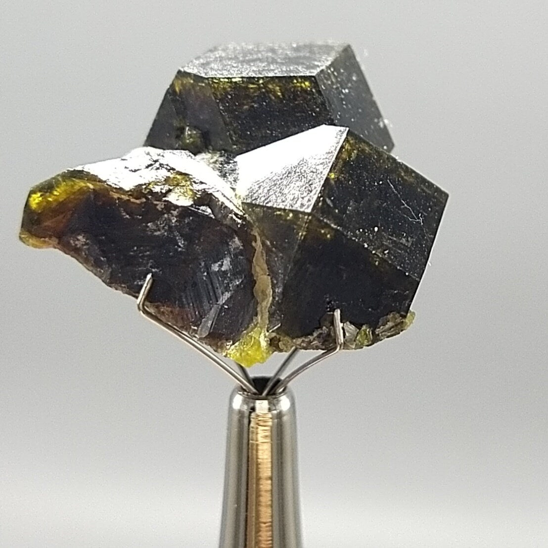 Andradite Garnet Crystal on Albite with Epidote, Pakistan, 15.8 grams