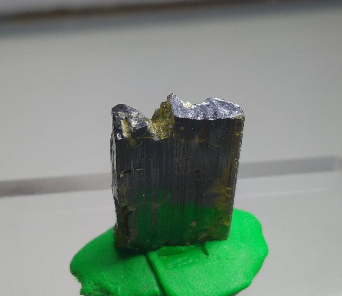 Etched Pleochroic Epidote Crystal, Gandao Hill, Pakistan (7 gram)