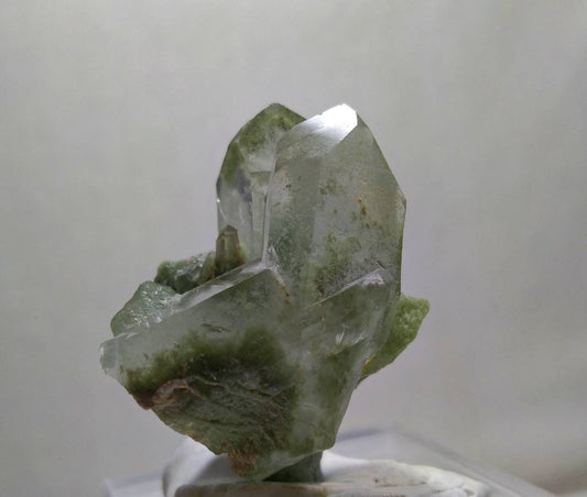 Natural Chlorine Quartz Crystal, 30 grams