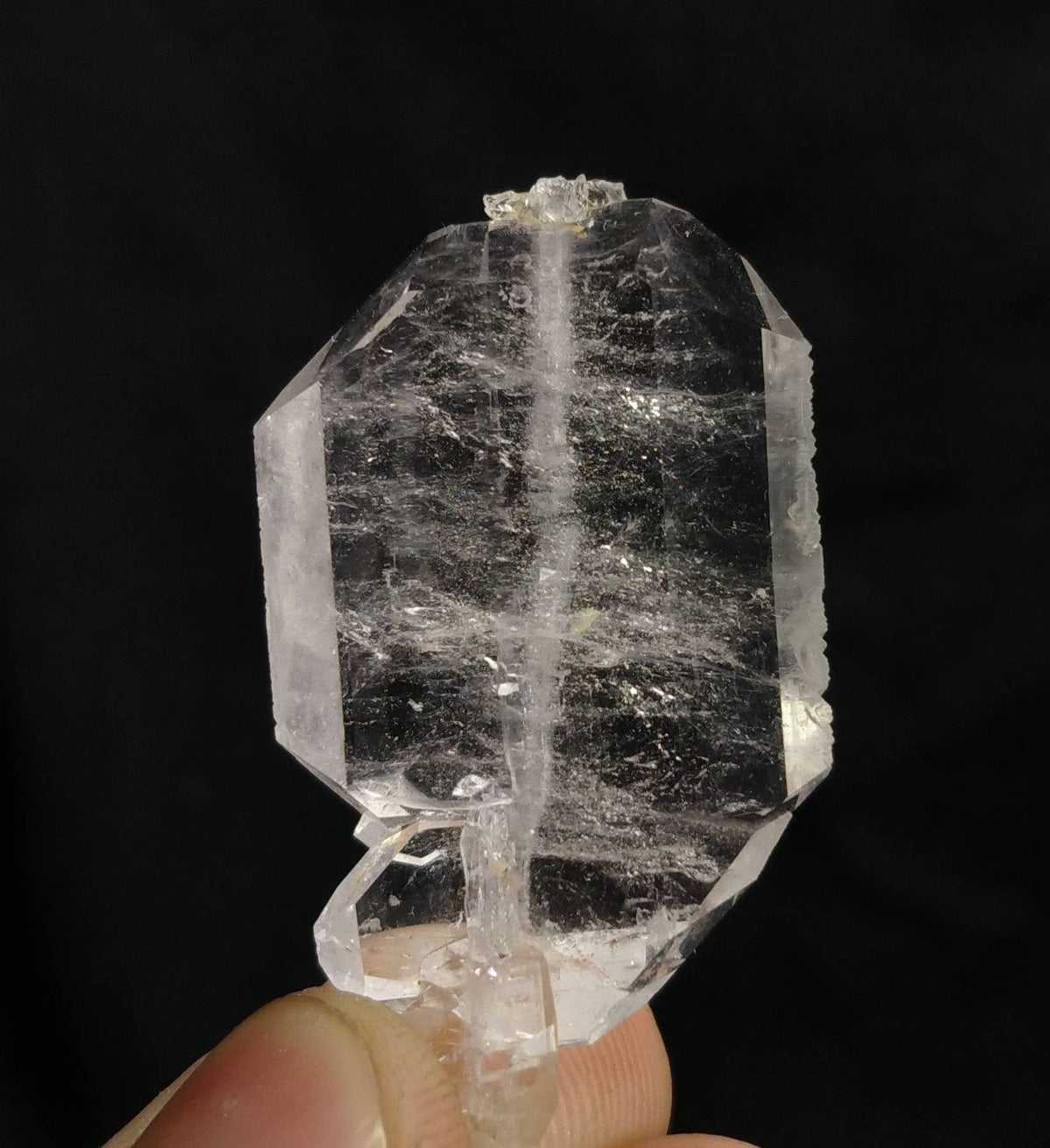 Clear Faden Quartz Crystal, Balochistan Pakistan (9.9 grams)