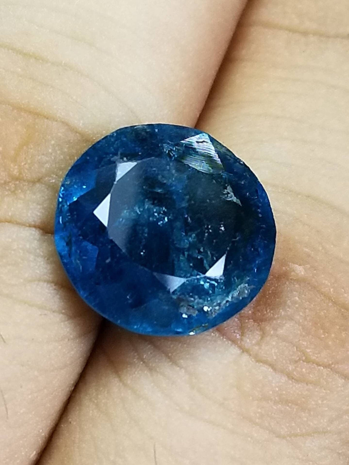 Natural ring size blue tourmaline facted gems