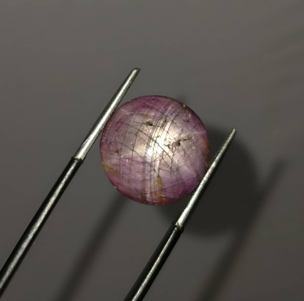 17.5 Carat Star Ruby Cabochon: Untreated, Fine Quality