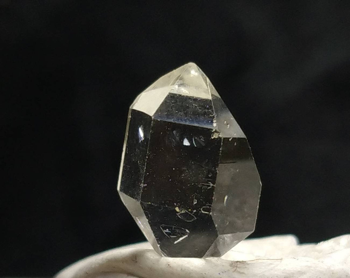 Herkimer Diamond Quartz Crystal, Untreated (0.9 gram)
