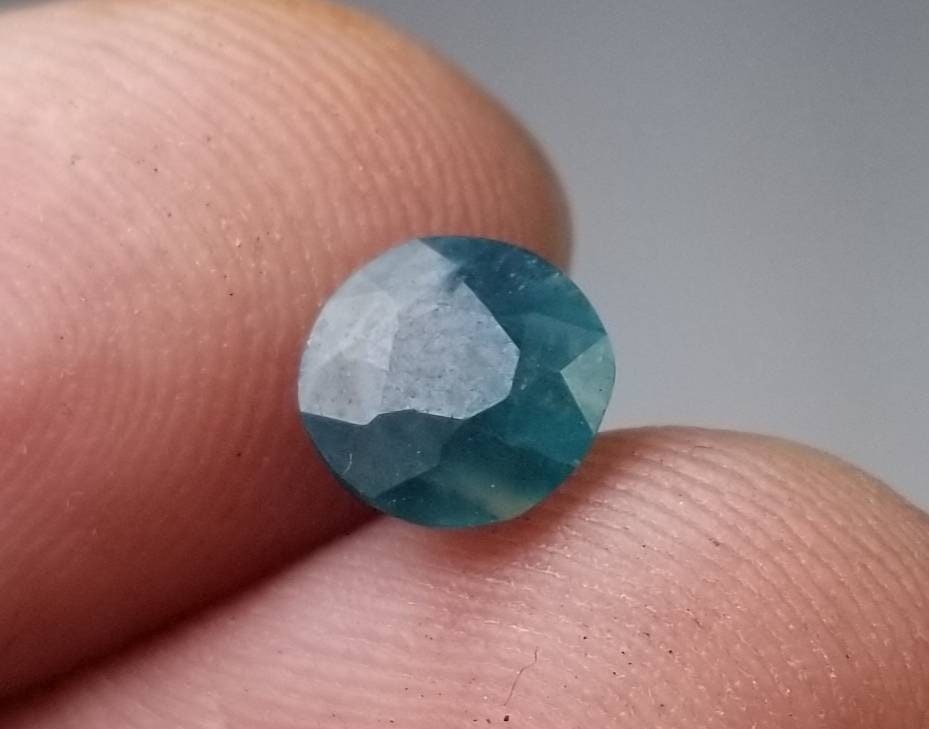 Natural good quality 3 small sized faceted grendedirite gems