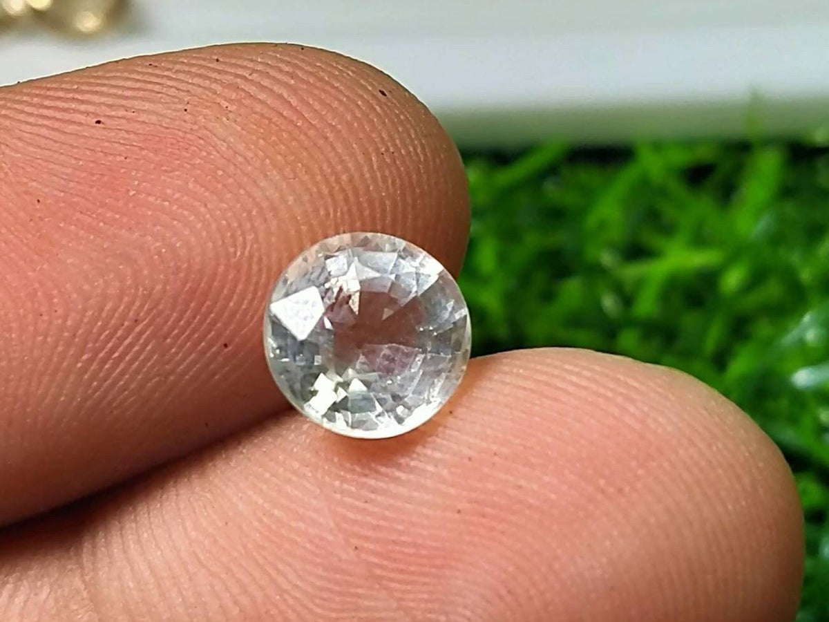 Faceted Topaz Gems: Natural Ring Sizes, 30 Carats