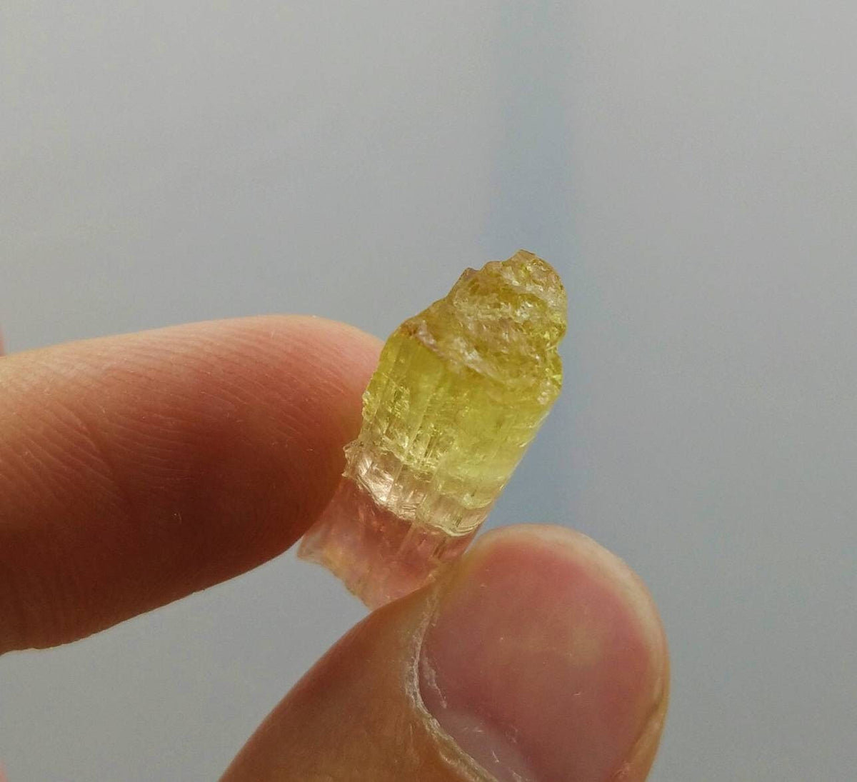 Bicolor terminated tourmaline crystal 4.1 grams weight from Africa