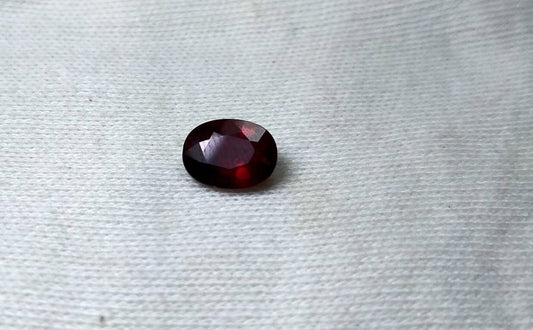 Natural good quality ring size faceted garnet gem