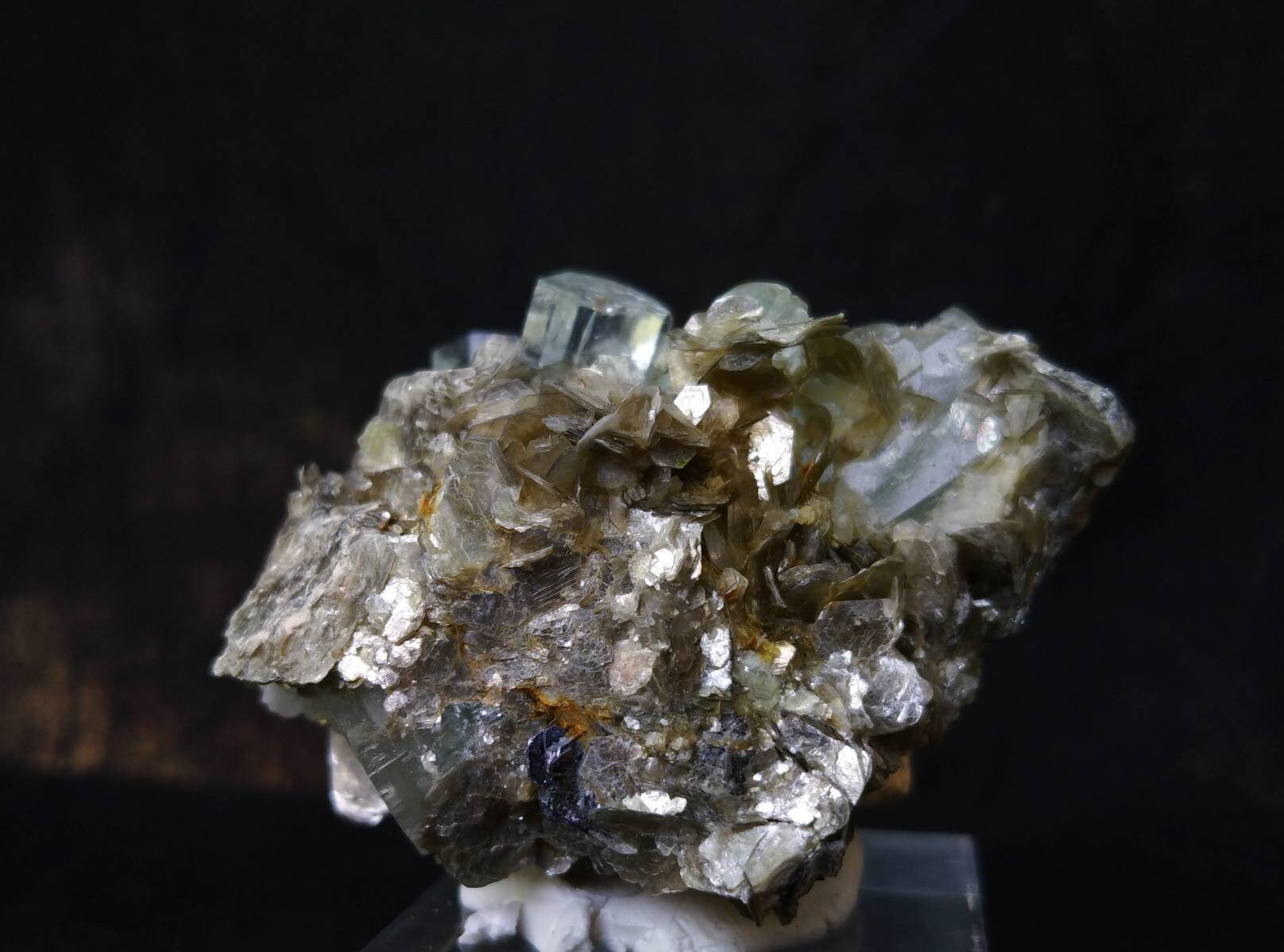 ARSAA GEMS AND MINERALSNatural top quality beautiful 92 grams aquamarine with moscovite terminated cluster - Premium  from ARSAA GEMS AND MINERALS - Just $130.00! Shop now at ARSAA GEMS AND MINERALS