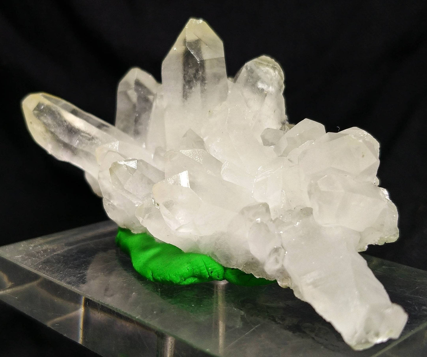 ARSAA GEMS AND MINERALSNatural fine quality beautiful 47 grams terminated cluster of clear quartz - Premium  from ARSAA GEMS AND MINERALS - Just $20.00! Shop now at ARSAA GEMS AND MINERALS