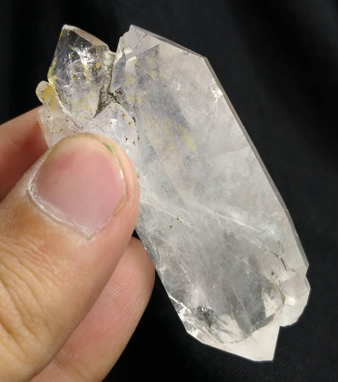 ARSAA GEMS AND MINERALSNatural aesthetic 39.7 grams clear twins double terminated fine quality quartz crystal - Premium  from ARSAA GEMS AND MINERALS - Just $25.00! Shop now at ARSAA GEMS AND MINERALS