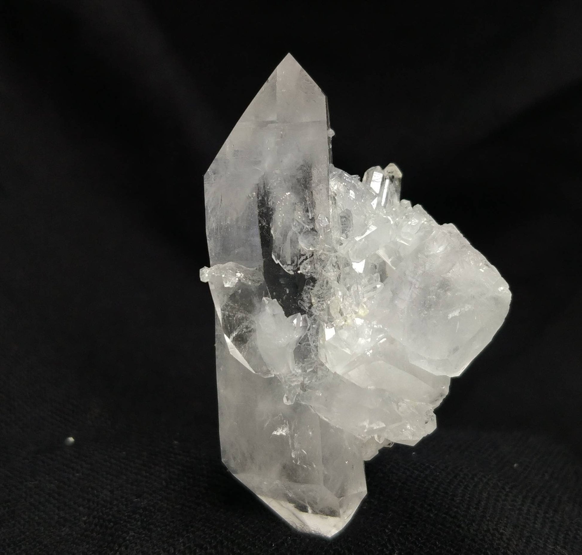 ARSAA GEMS AND MINERALSNatural aesthetic 25 grams clear double sided terminated fine quality quartz crystal - Premium  from ARSAA GEMS AND MINERALS - Just $20.00! Shop now at ARSAA GEMS AND MINERALS