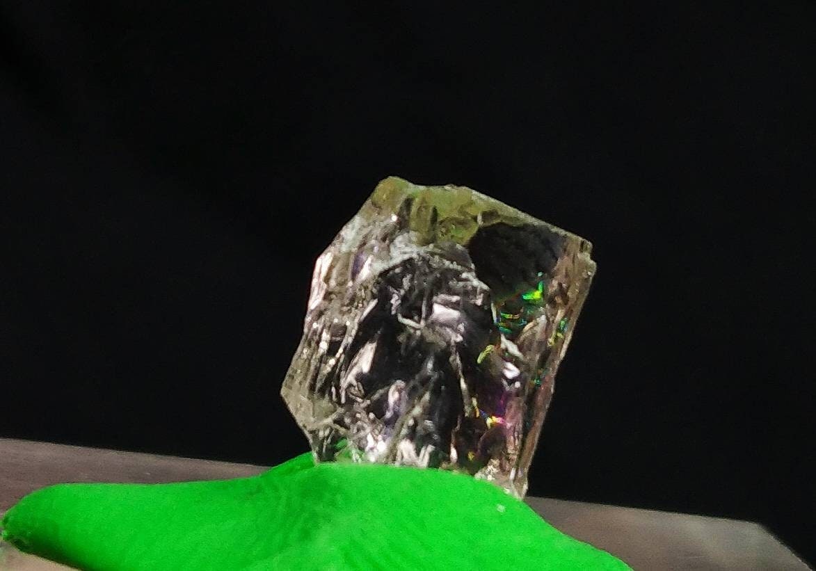 ARSAA GEMS AND MINERALSNatural aesthetic 60 grams clear small lot of topaz crystals - Premium  from ARSAA GEMS AND MINERALS - Just $200.00! Shop now at ARSAA GEMS AND MINERALS