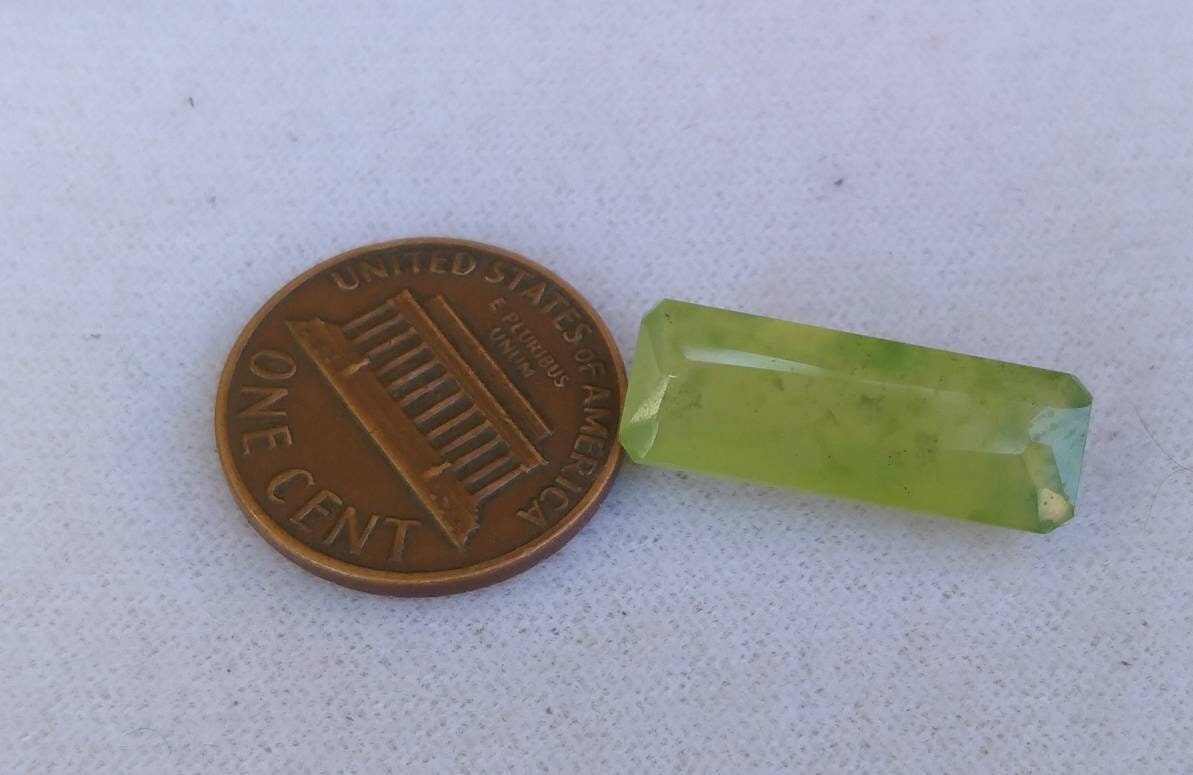 ARSAA GEMS AND MINERALSNatural top quality beautiful 9 carats radiant cut shape faceted green hydrograssular garnet gem - Premium  from ARSAA GEMS AND MINERALS - Just $20.00! Shop now at ARSAA GEMS AND MINERALS