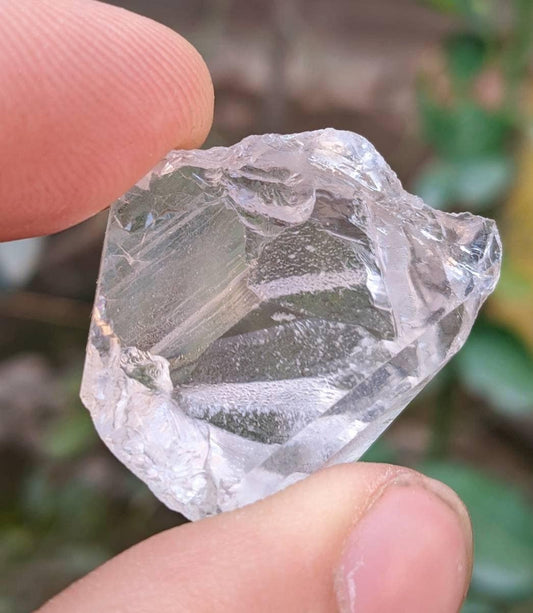 ARSAA GEMS AND MINERALSNatural fine quality beautiful 10.5 grams cutting grade clear quartz crystal - Premium  from ARSAA GEMS AND MINERALS - Just $20.00! Shop now at ARSAA GEMS AND MINERALS