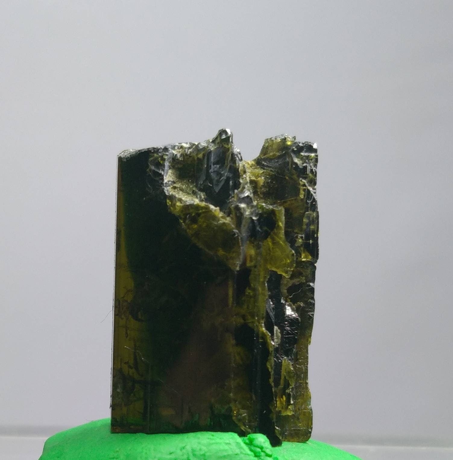 ARSAA GEMS AND MINERALSNatural clear aesthetic 7 gram Beautiful perfectly terminated etched pleochroic epidote crystal - Premium  from ARSAA GEMS AND MINERALS - Just $25.00! Shop now at ARSAA GEMS AND MINERALS