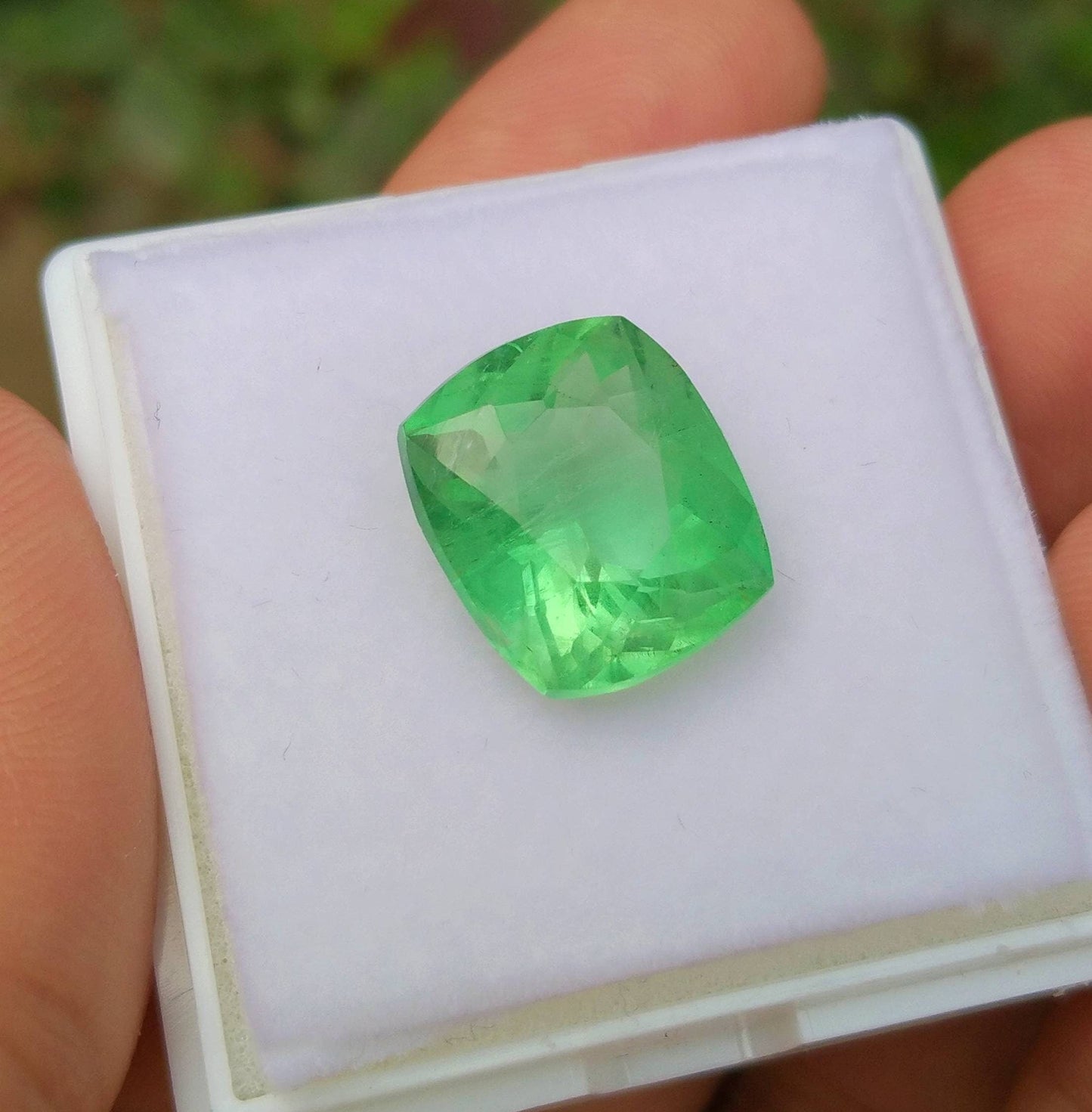 ARSAA GEMS AND MINERALSNatural fine quality beautiful 14 carats VV clarity faceted radiant shape green fluorite gem - Premium  from ARSAA GEMS AND MINERALS - Just $29.00! Shop now at ARSAA GEMS AND MINERALS