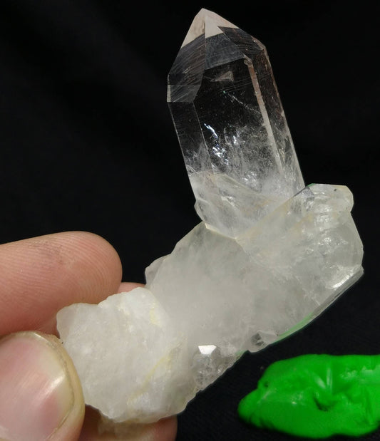 ARSAA GEMS AND MINERALSNatural aesthetic 33 grams clear terminated fine quality quartz crystal - Premium  from ARSAA GEMS AND MINERALS - Just $20.00! Shop now at ARSAA GEMS AND MINERALS